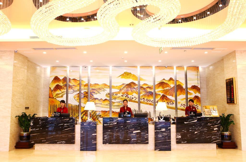 Mingcheng Times Hotel Chengdu Exterior photo
