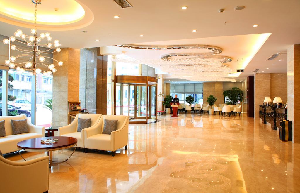 Mingcheng Times Hotel Chengdu Exterior photo
