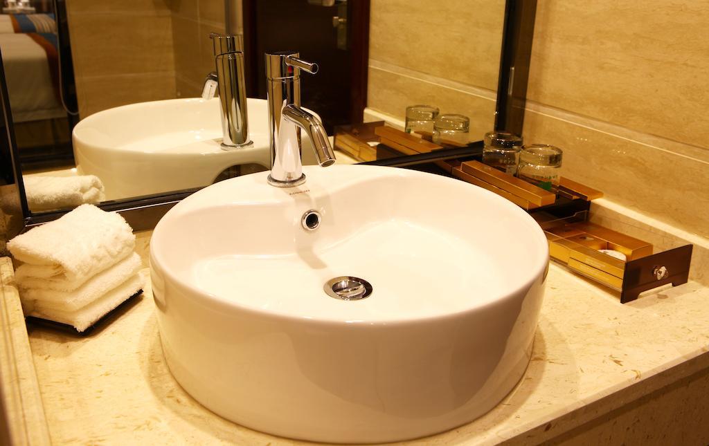 Mingcheng Times Hotel Chengdu Room photo